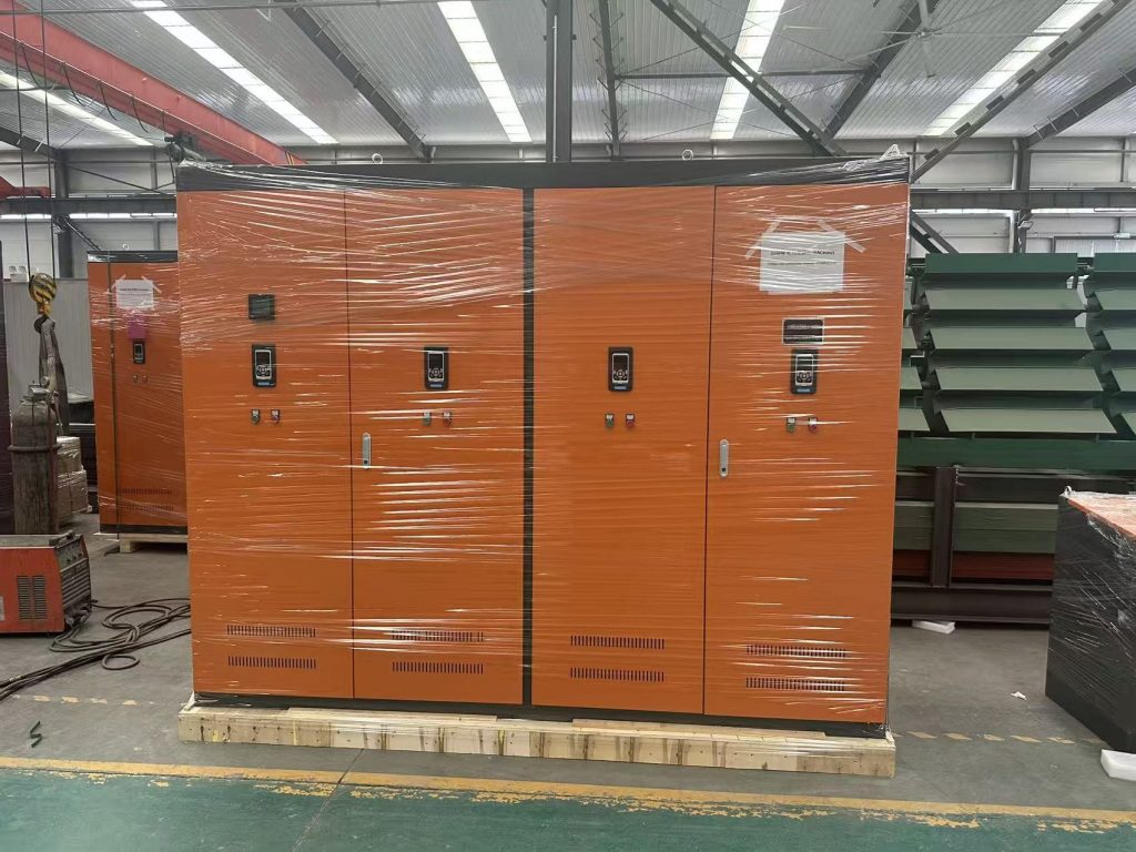 Heat losses through radiation at high temperatures can be considerable in slow-speed induction heating. Most metals, when fully enclosed in a toroidal induction coil, typically experience minimal heat losses at temperatures below approximately 850°C.